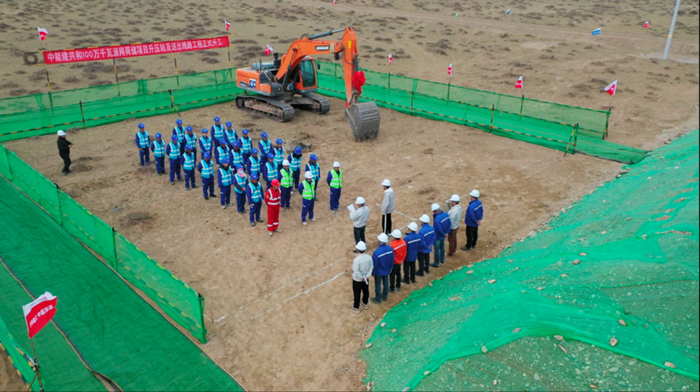 配建100MW/200MWh电化学储能！中能建共和100万千瓦光伏光热项目开工建设